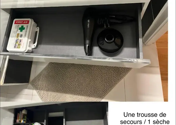 Joyau Au Coeur De La Vieille De *